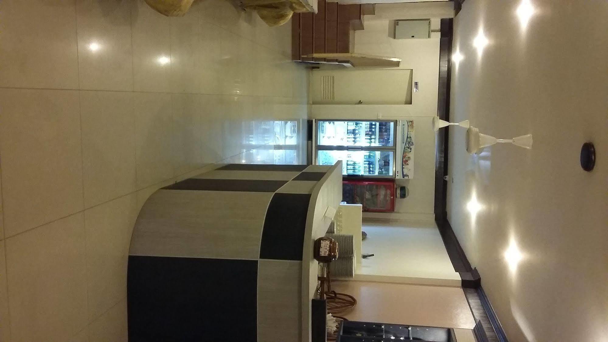 Hotel Sea Princess Patong Luaran gambar
